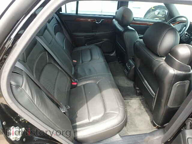 2004 CADILLAC DEVILLE - VIN: 1G6KD54Y24U230571 - Photo 6