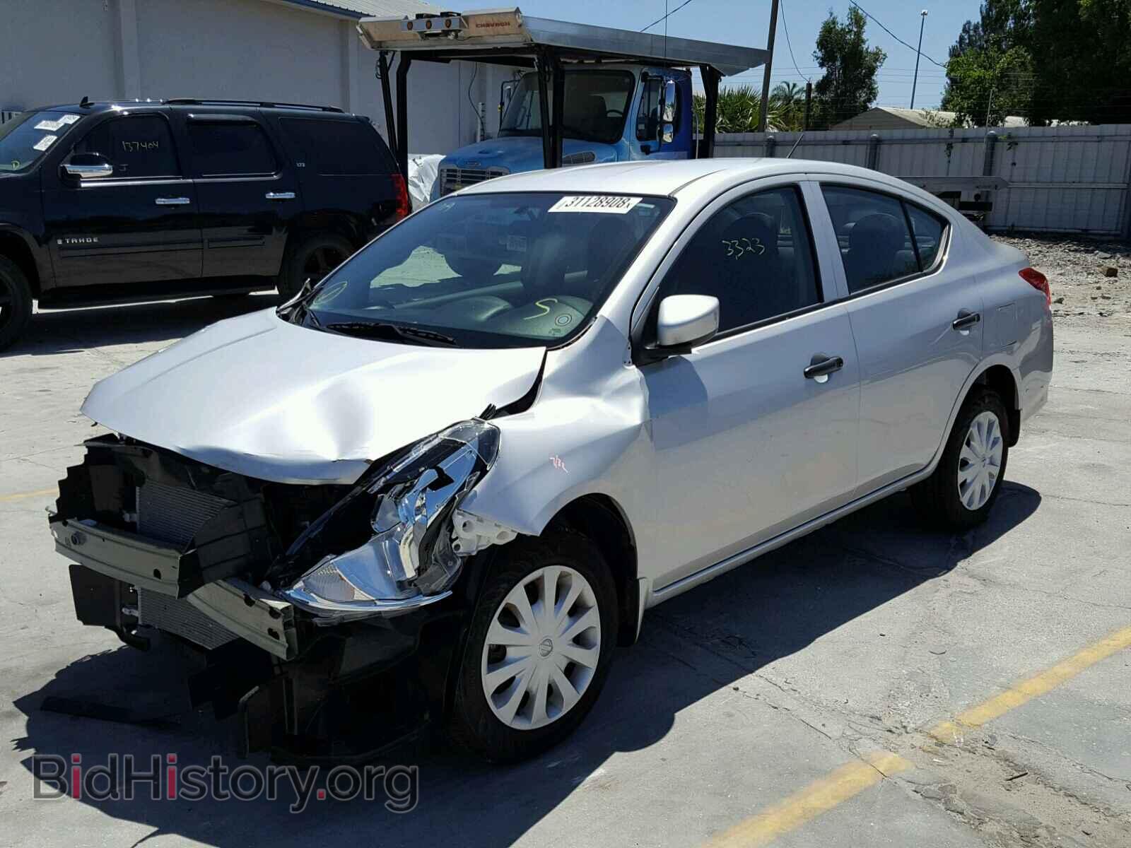 2017 NISSAN VERSA - VIN: 3N1CN7AP4HL842957 - Photo 2