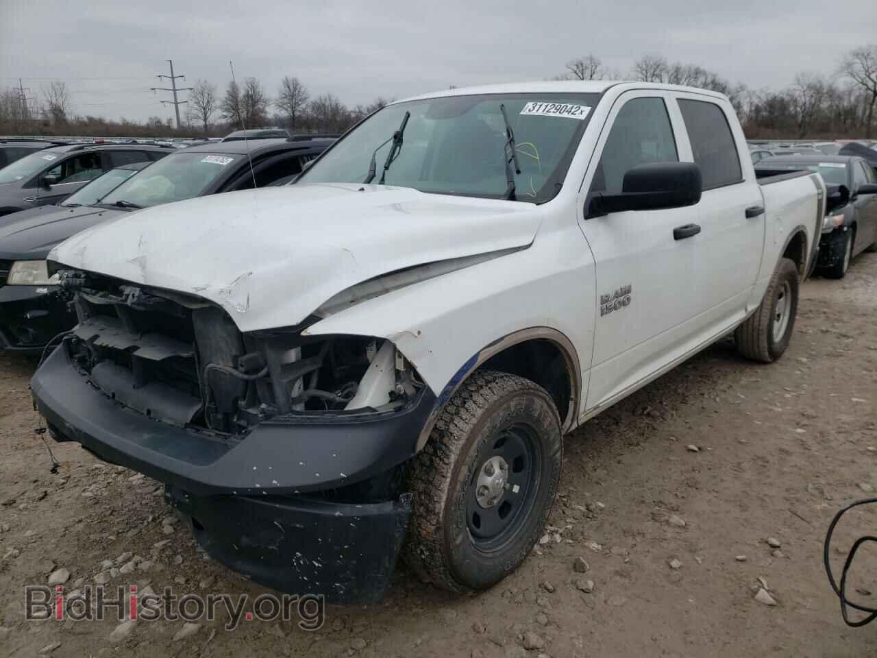 2018 RAM 1500 - VIN: 1C6RR7KG2JS200925 - Photo 2