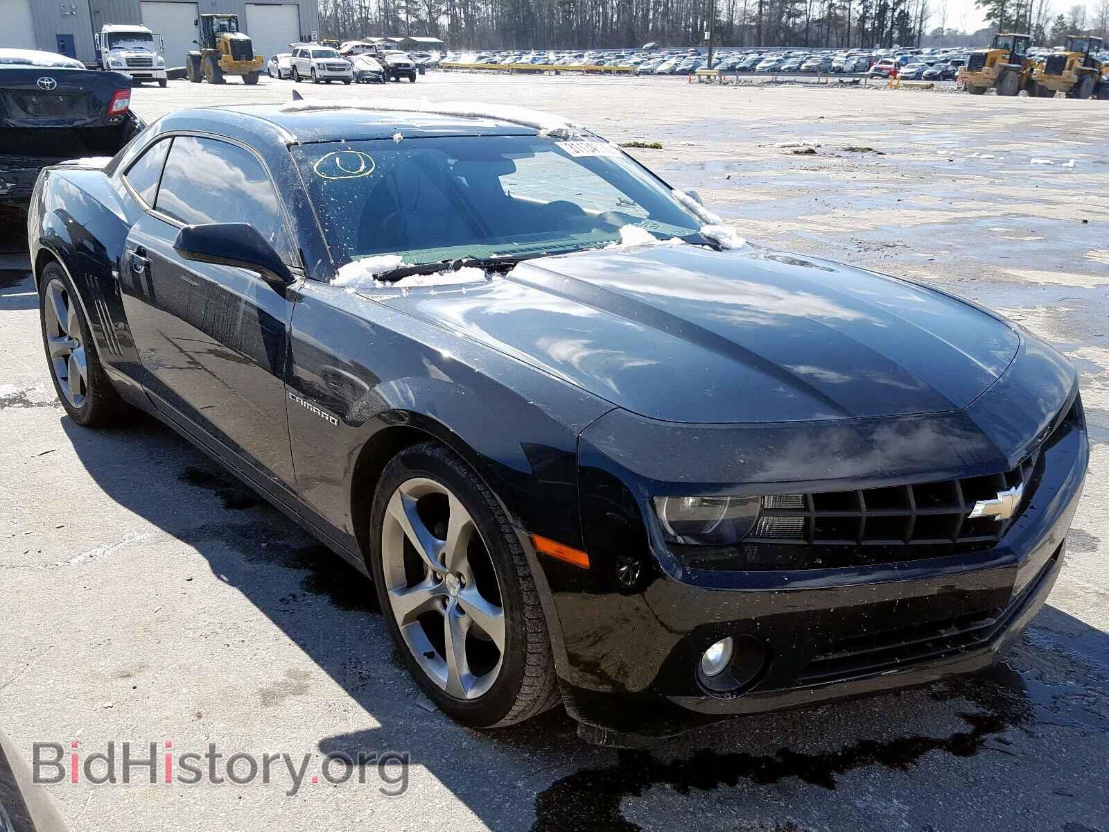 Photo 2G1FC1E3XD9175693 - CHEVROLET CAMARO 2013