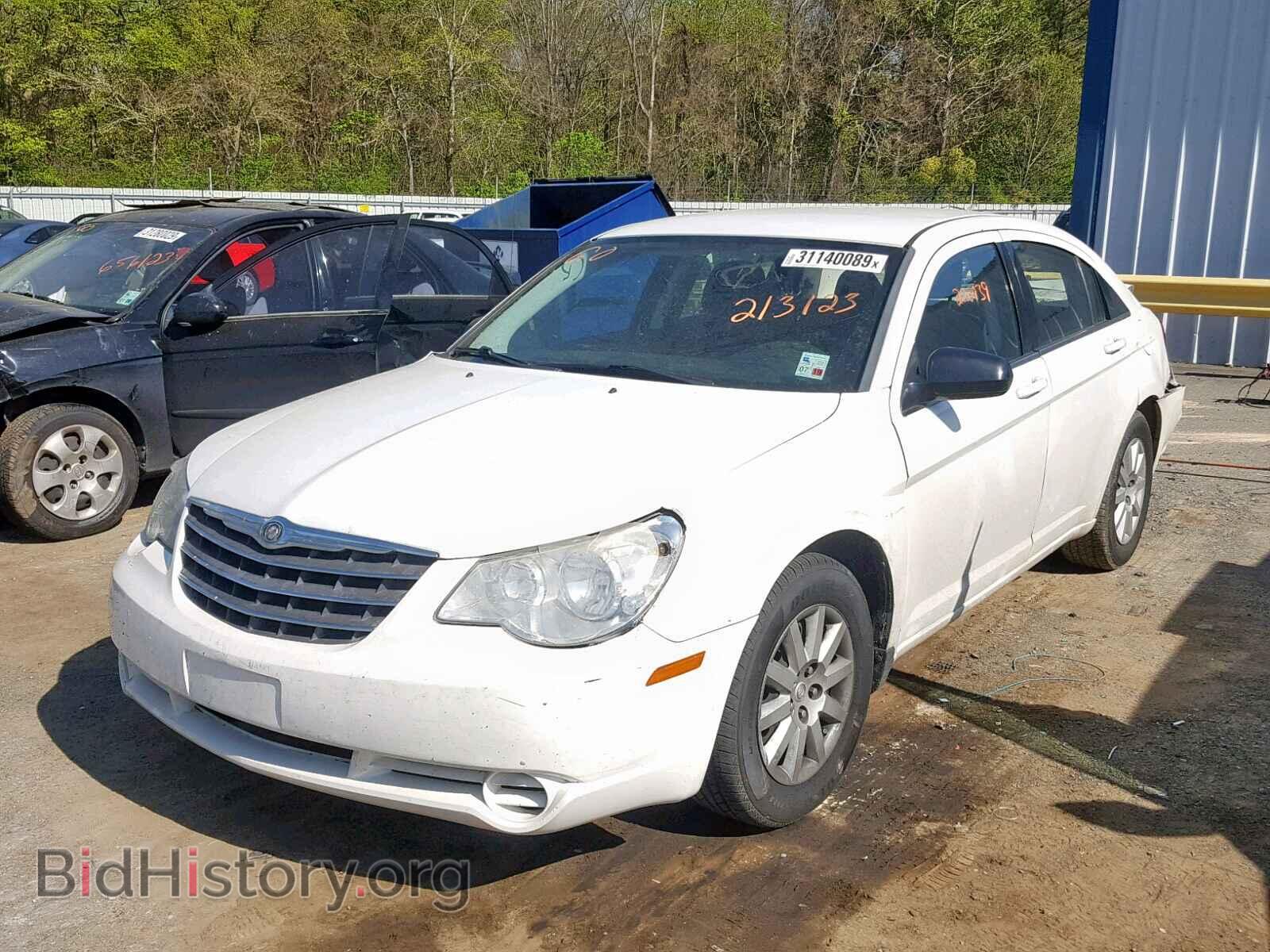 2010 CHRYSLER SEBRING - VIN: 1C3CC4FB9AN213123 - Фото 2