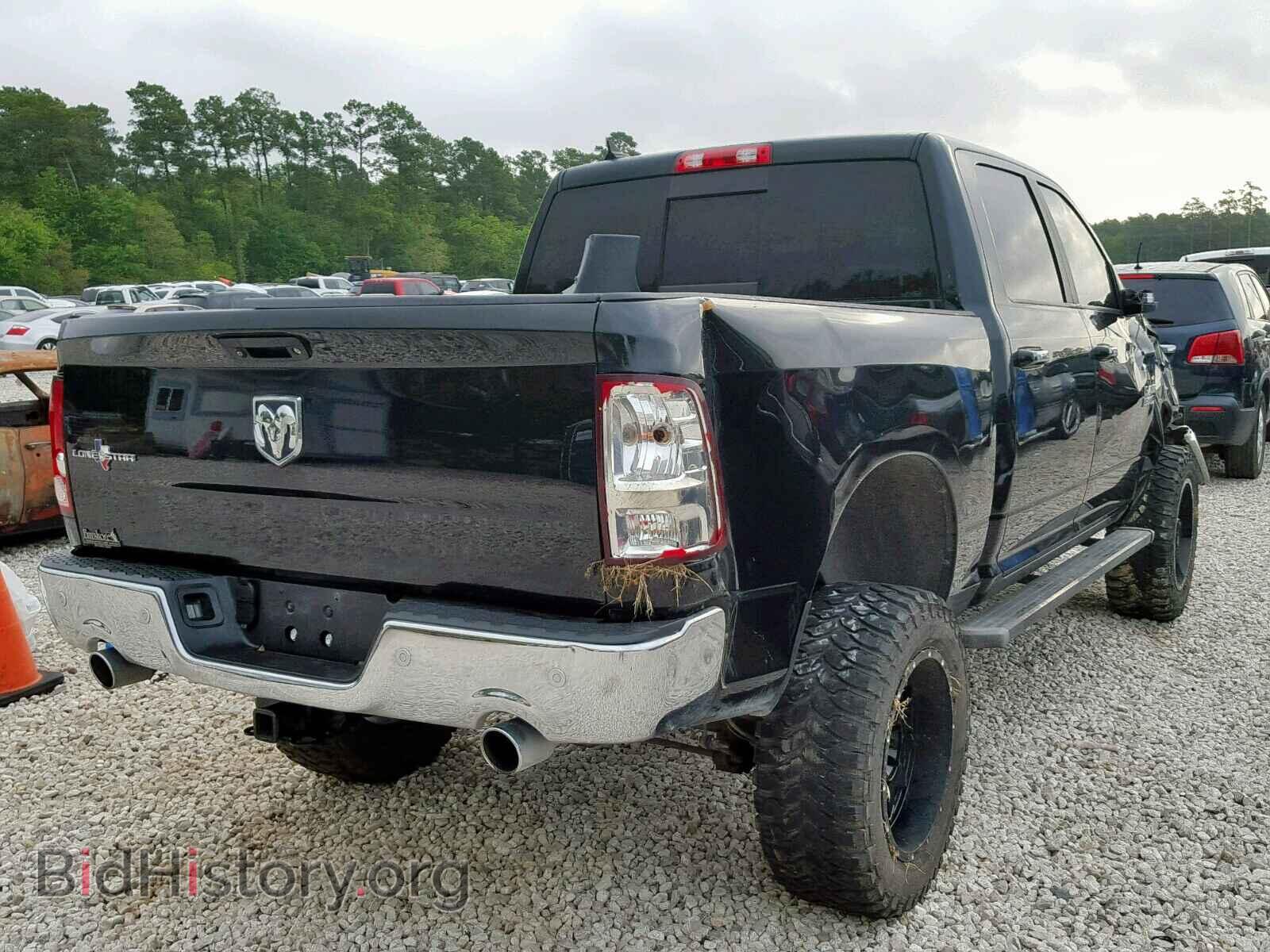 2016 RAM 1500 SLT - VIN: 1C6RR6LT0GS164747 - Фото 4