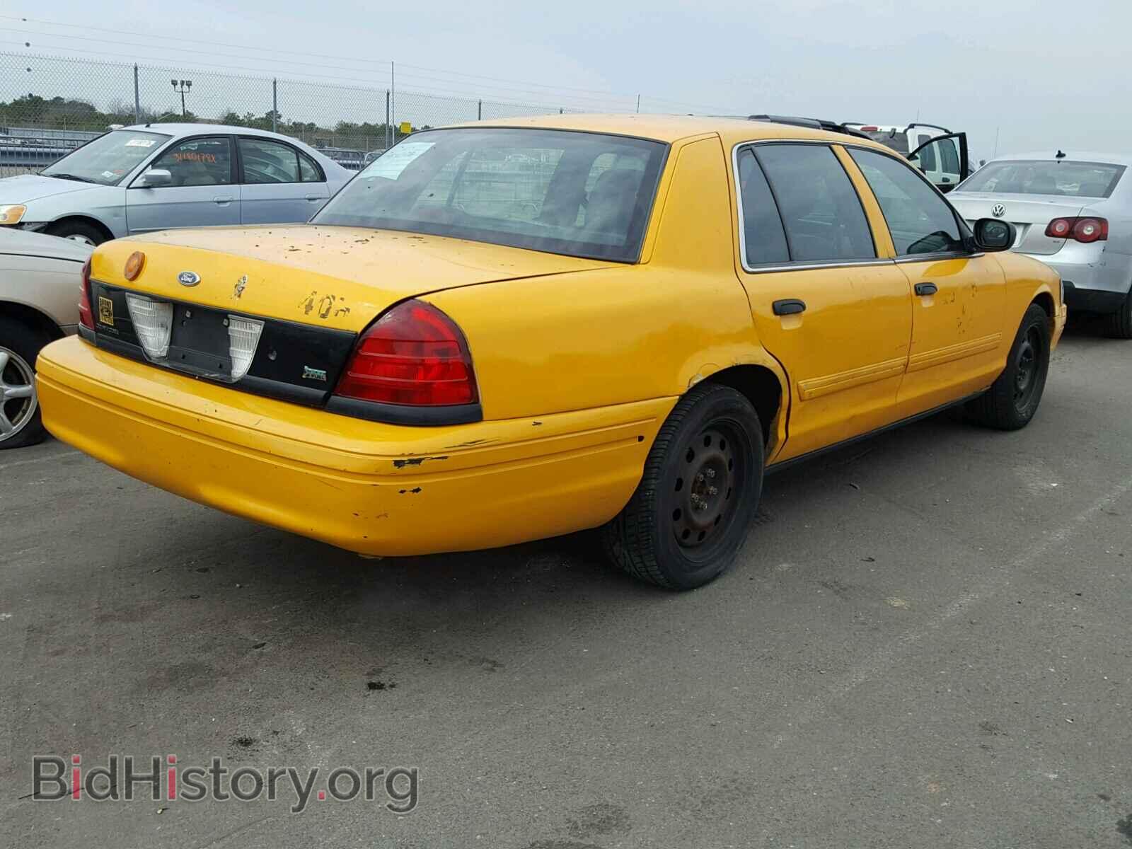 2011 FORD CROWN VIC - VIN: 2FABP7AV9BX143269 - Фото 4