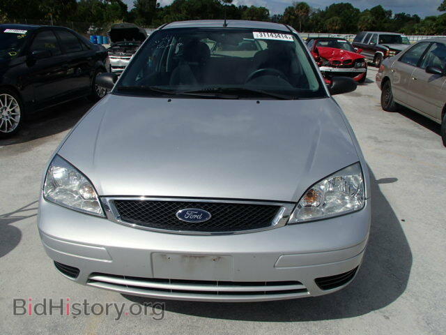 2007 FORD FOCUS - VIN: 1FAFP31N87W215527 - Фото 10