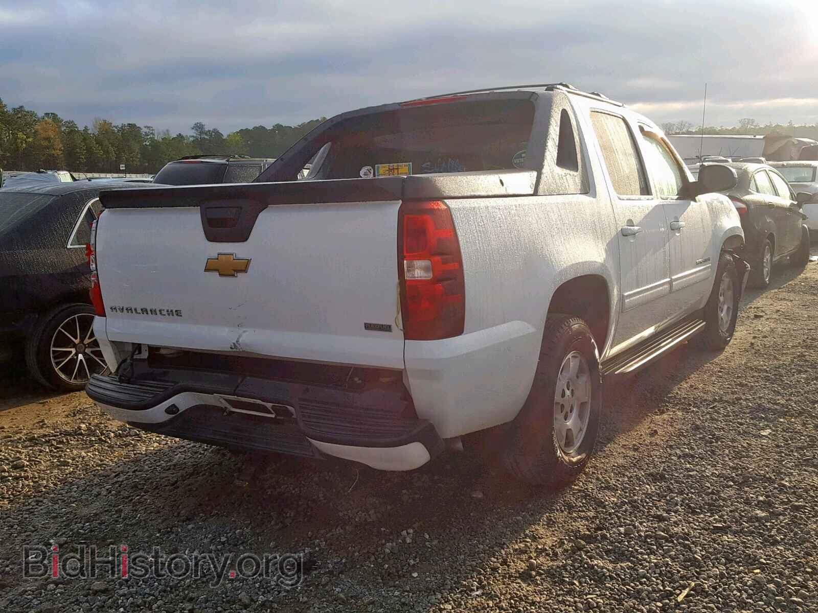 2011 CHEVROLET AVALANCHE - VIN: 3GNMCEE08BG238957 - Фото 4