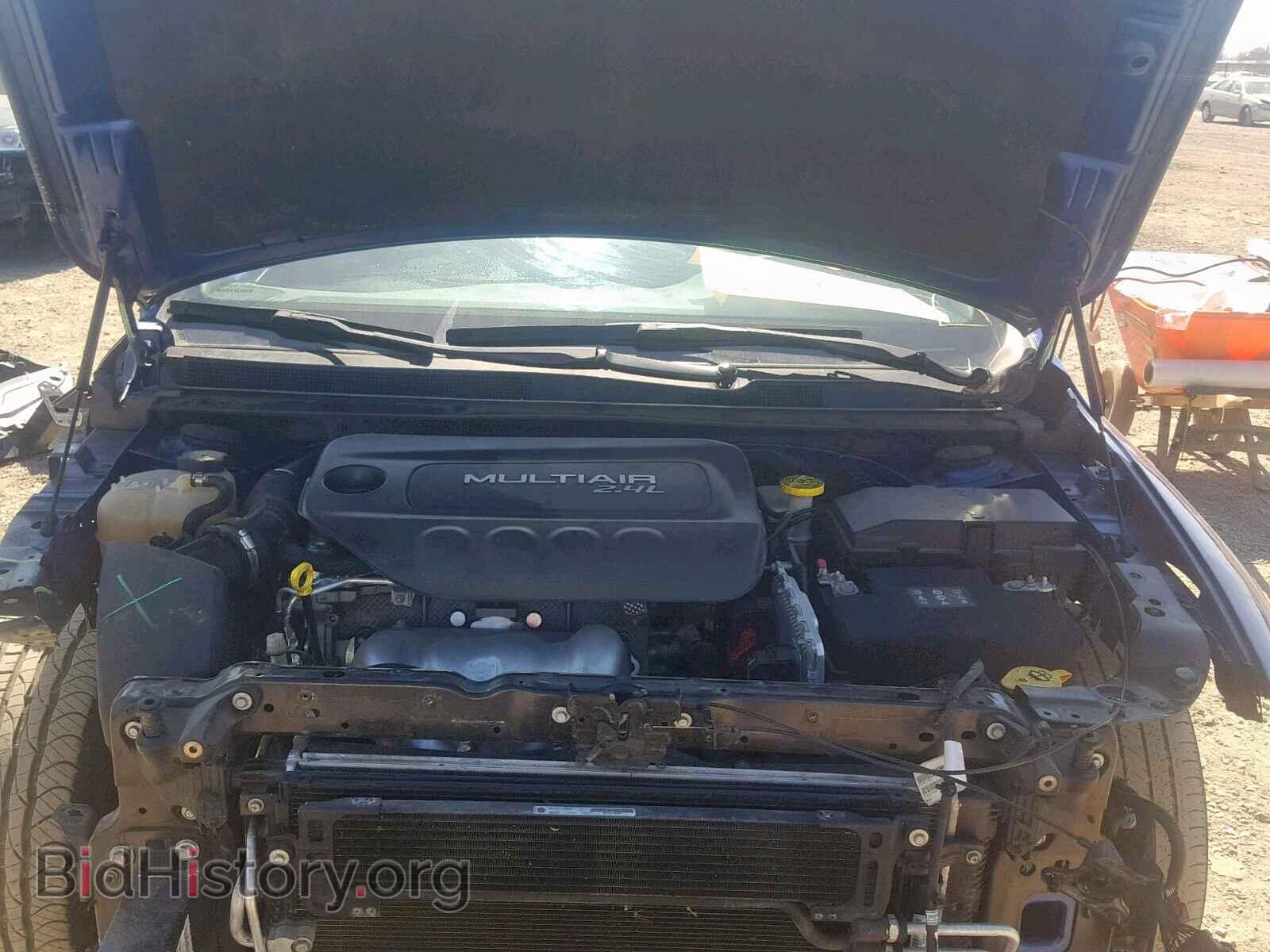 2016 CHRYSLER 200 - VIN: 1C3CCCAB0GN130321 - Photo 7