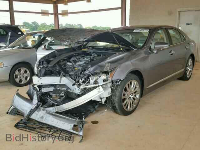 2015 LEXUS LS460 - VIN: JTHBL5EF5F5138203 - Photo 2