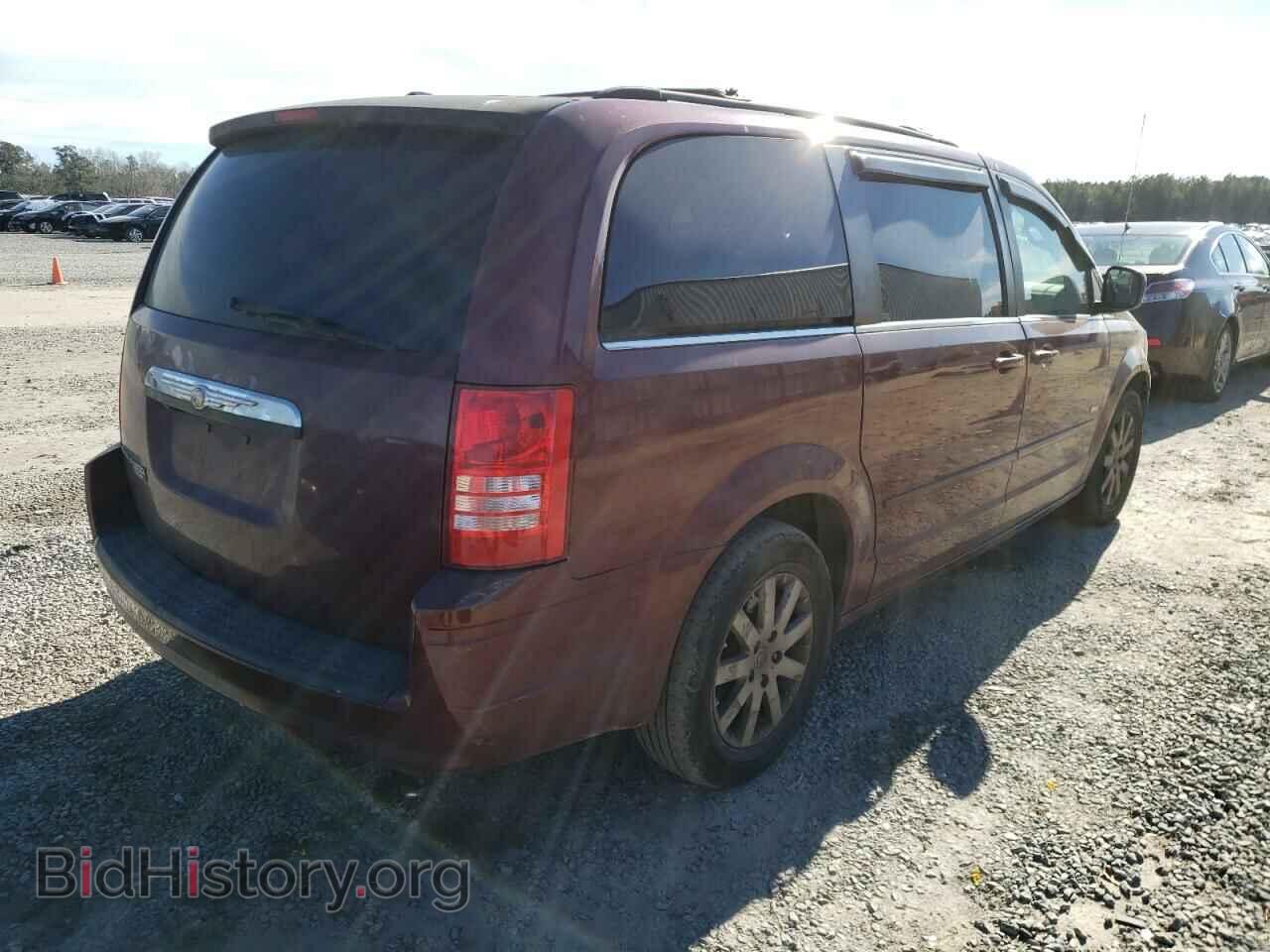 2008 CHRYSLER MINIVAN - VIN: 2A8HR54P38R758180 - Фото 4
