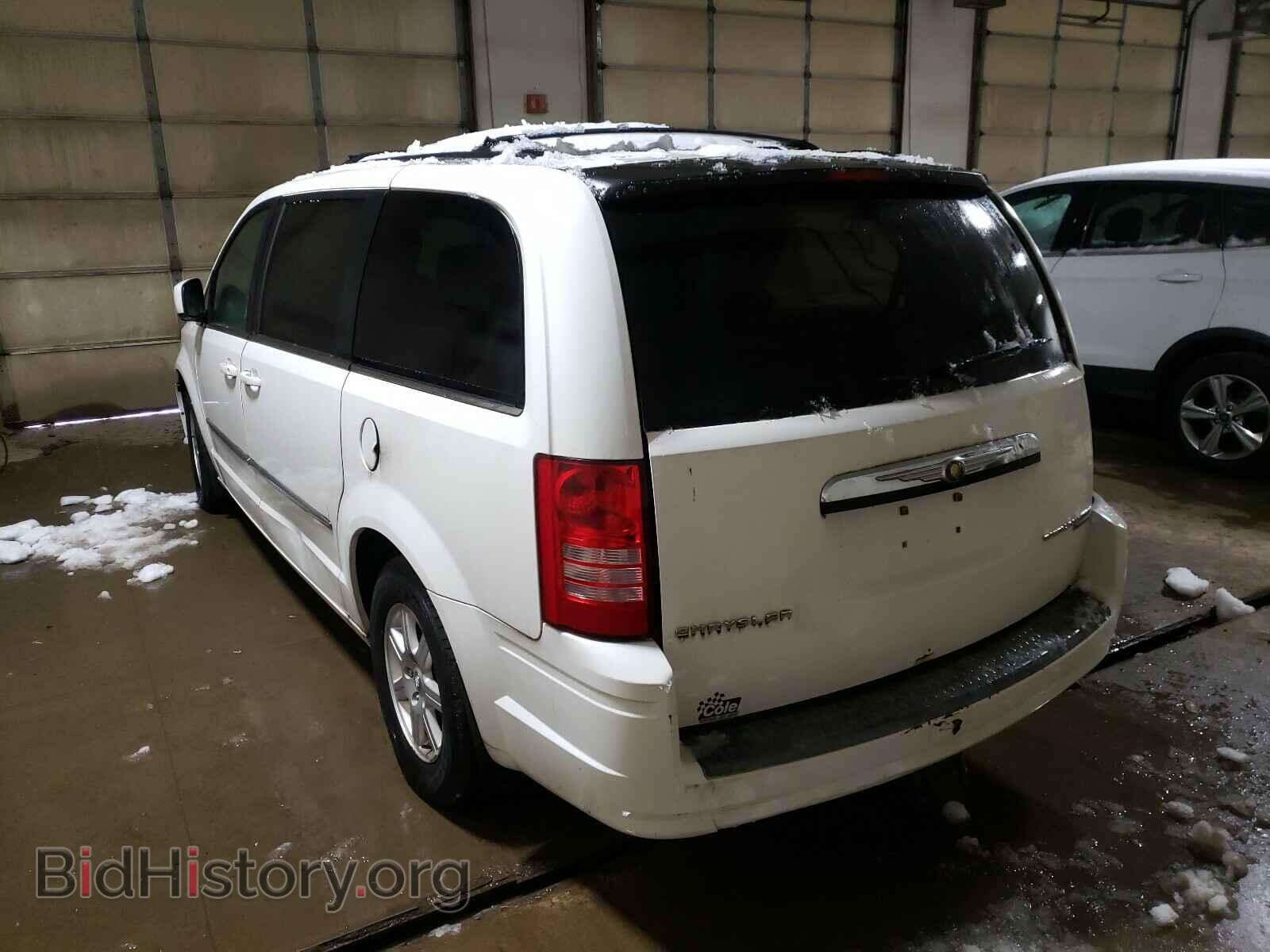 2010 CHRYSLER MINIVAN - VIN: 2A4RR5D10AR413907 - Фото 3