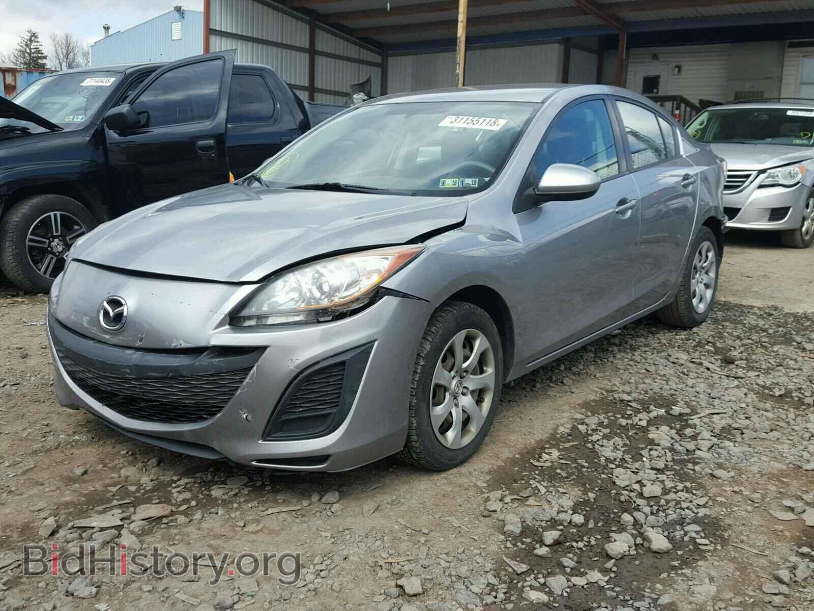 2011 MAZDA 3 - VIN: JM1BL1UG3B1466757 - Фото 2