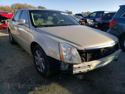 2007 Cadillac DTS, золотистый — VIN 1G6KD57Y67U162582, Copart