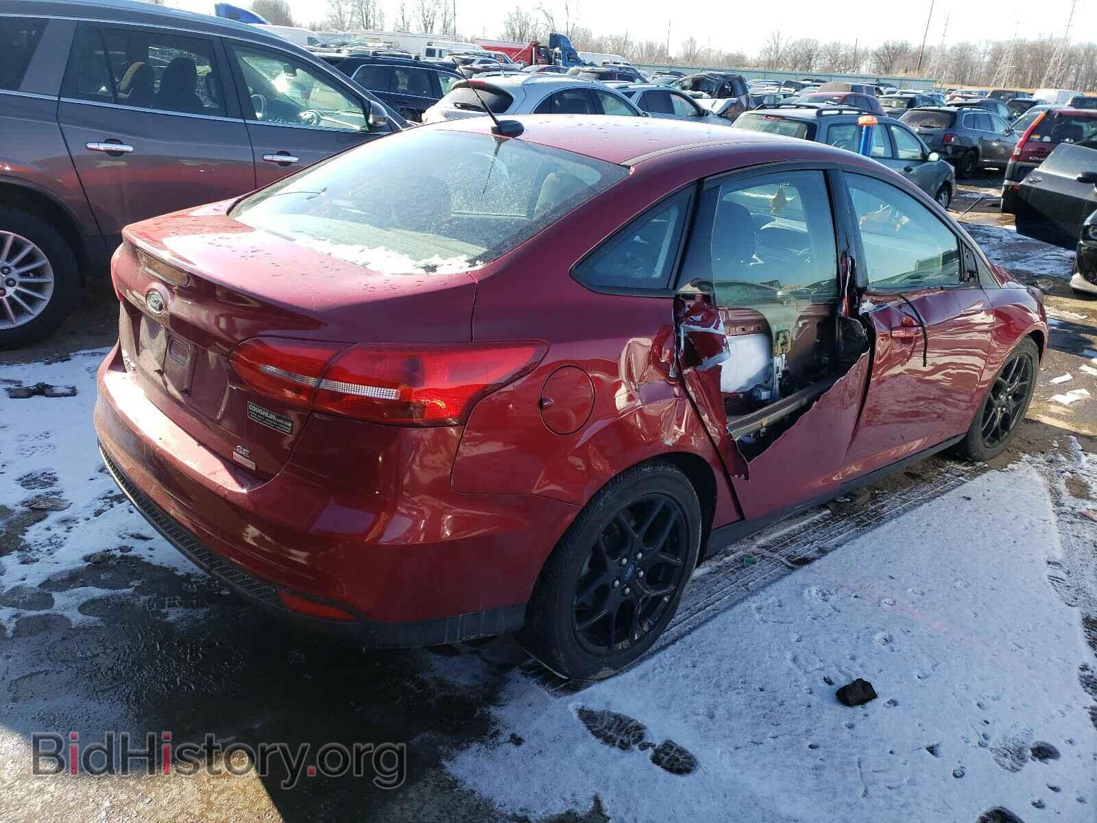 2016 FORD FOCUS - VIN: 1FADP3FE1GL274842 - Photo 4