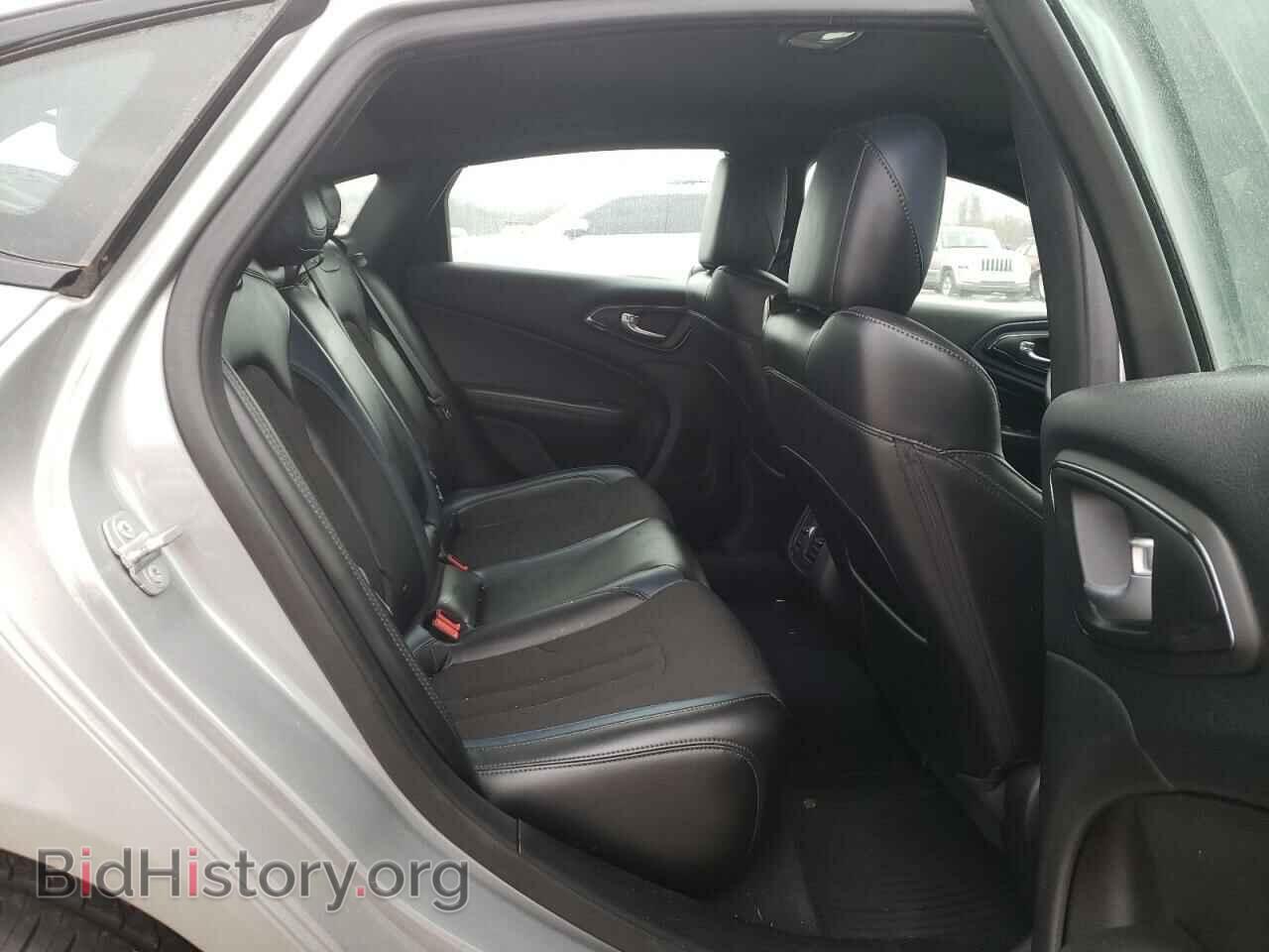 2015 CHRYSLER 200 - VIN: 1C3CCCBB3FN511772 - Фото 6