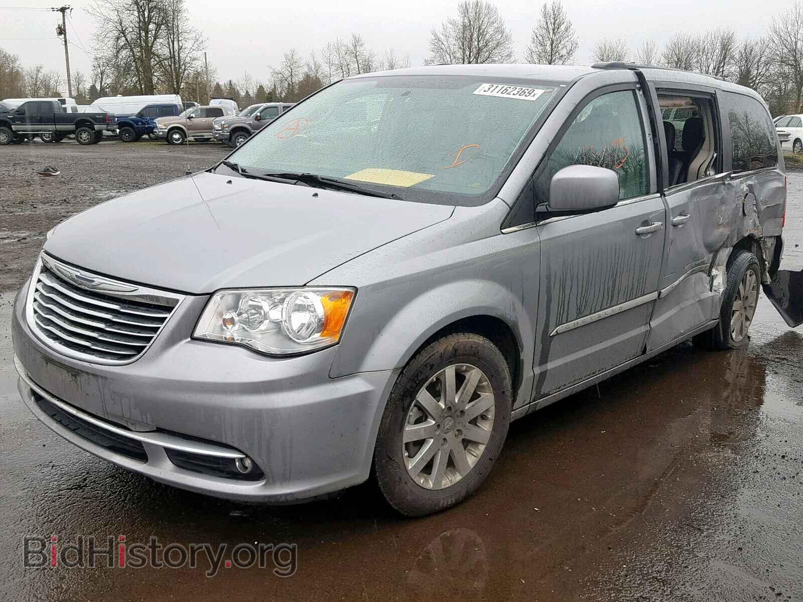 2013 CHRYSLER TOWN & COU - VIN: 2C4RC1BG1DR793657 - Фото 2