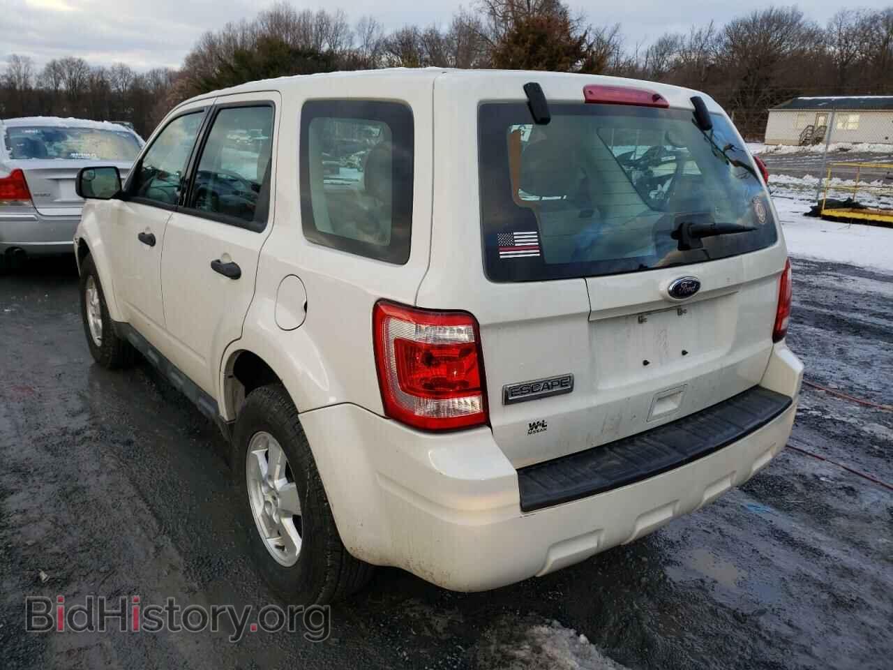2010 FORD ESCAPE - VIN: 1FMCU9C71AKB06618 - Фото 3