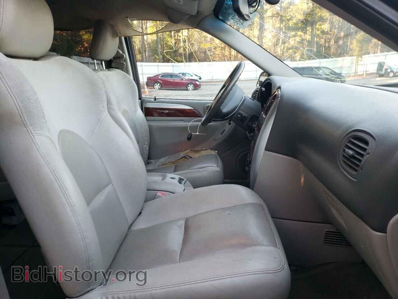 2006 CHRYSLER MINIVAN - VIN: 2A8GP64LX6R920128 - Фото 5