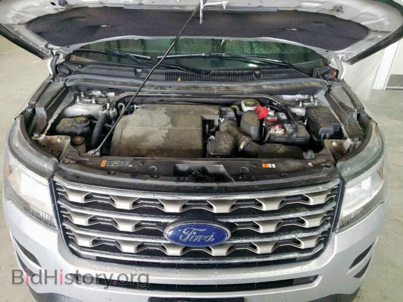 2016 Ford EXPLORER (VIN 1FM5K7D83GGC32128) — фото 7 из 10