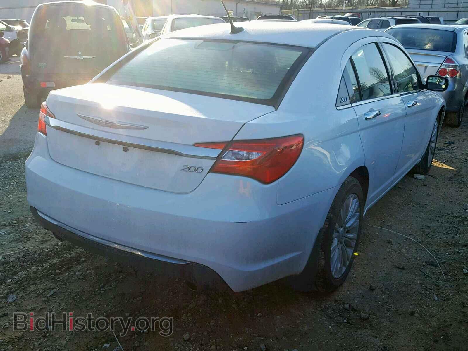 2013 CHRYSLER 200 - VIN: 1C3CCBCG9DN746940 - Фото 4