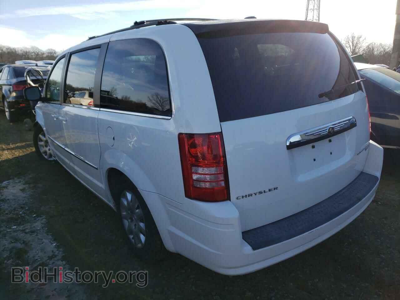 2010 CHRYSLER MINIVAN - VIN: 2A4RR5D16AR221892 - Фото 3