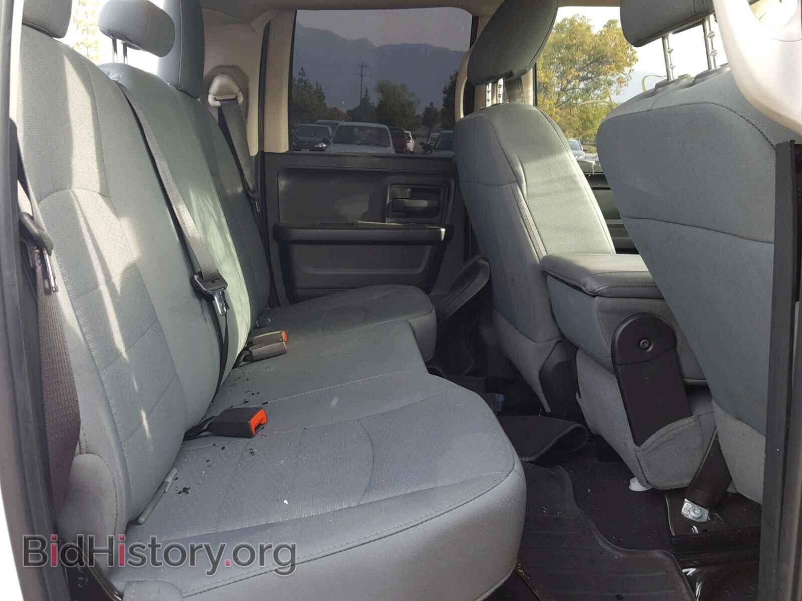 2018 RAM 1500 ST - VIN: 1C6RR6FT8JS100992 - Фото 6
