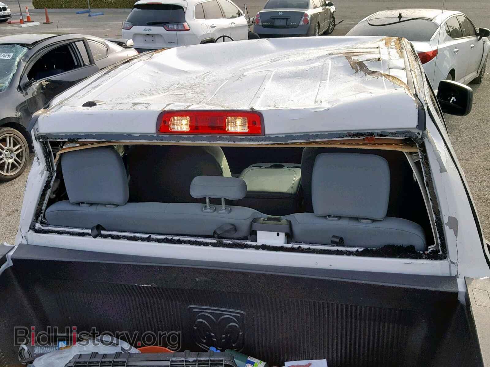 2018 RAM 1500 ST - VIN: 1C6RR6FT8JS100992 - Фото 9