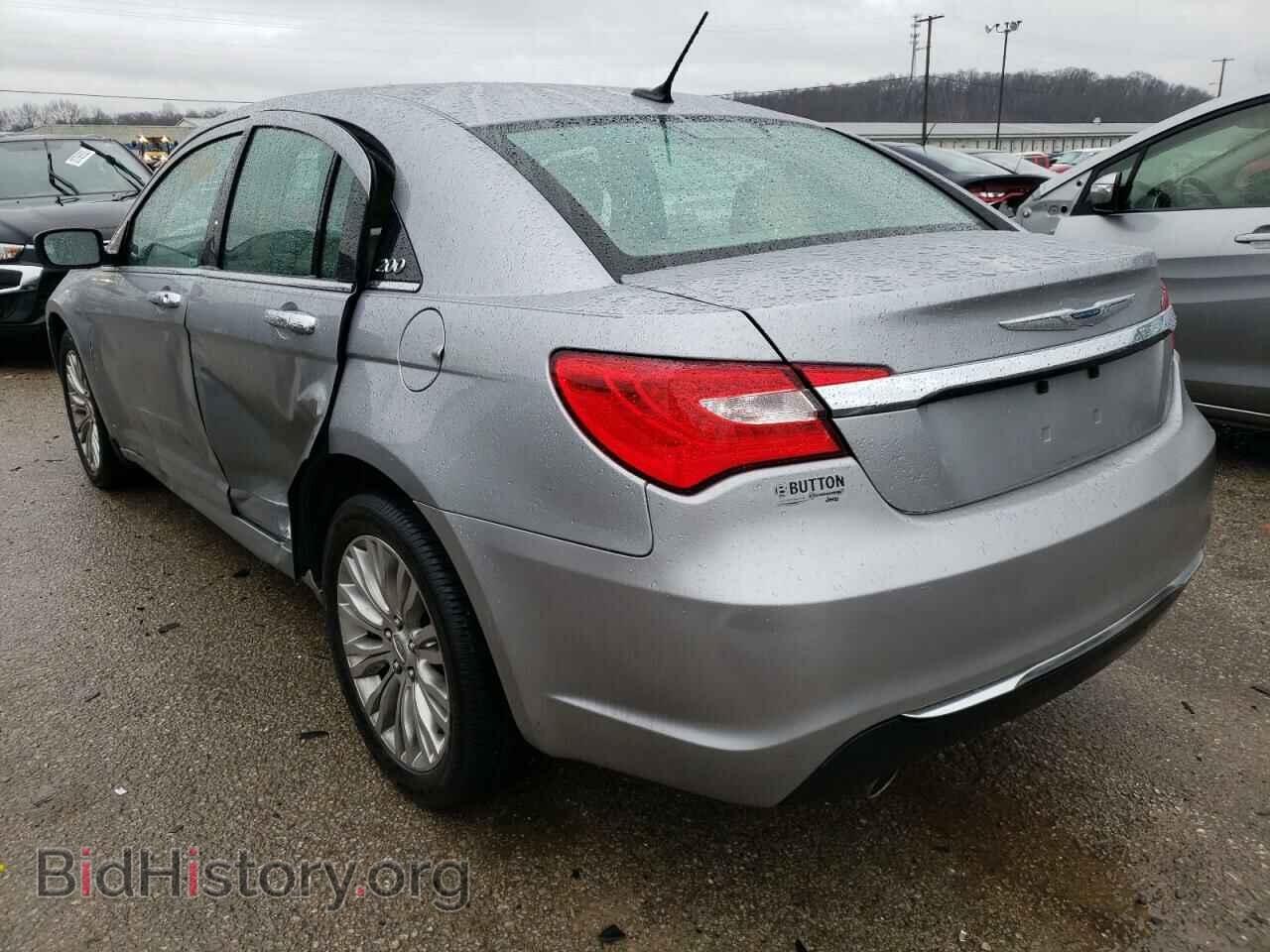 2013 CHRYSLER 200 - VIN: 1C3CCBCG8DN553341 - Фото 3
