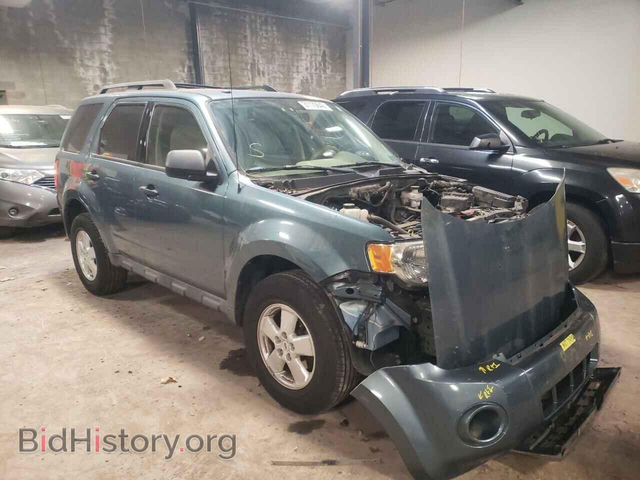 Фотография 1FMCU0D76BKC08282 - FORD ESCAPE 2011