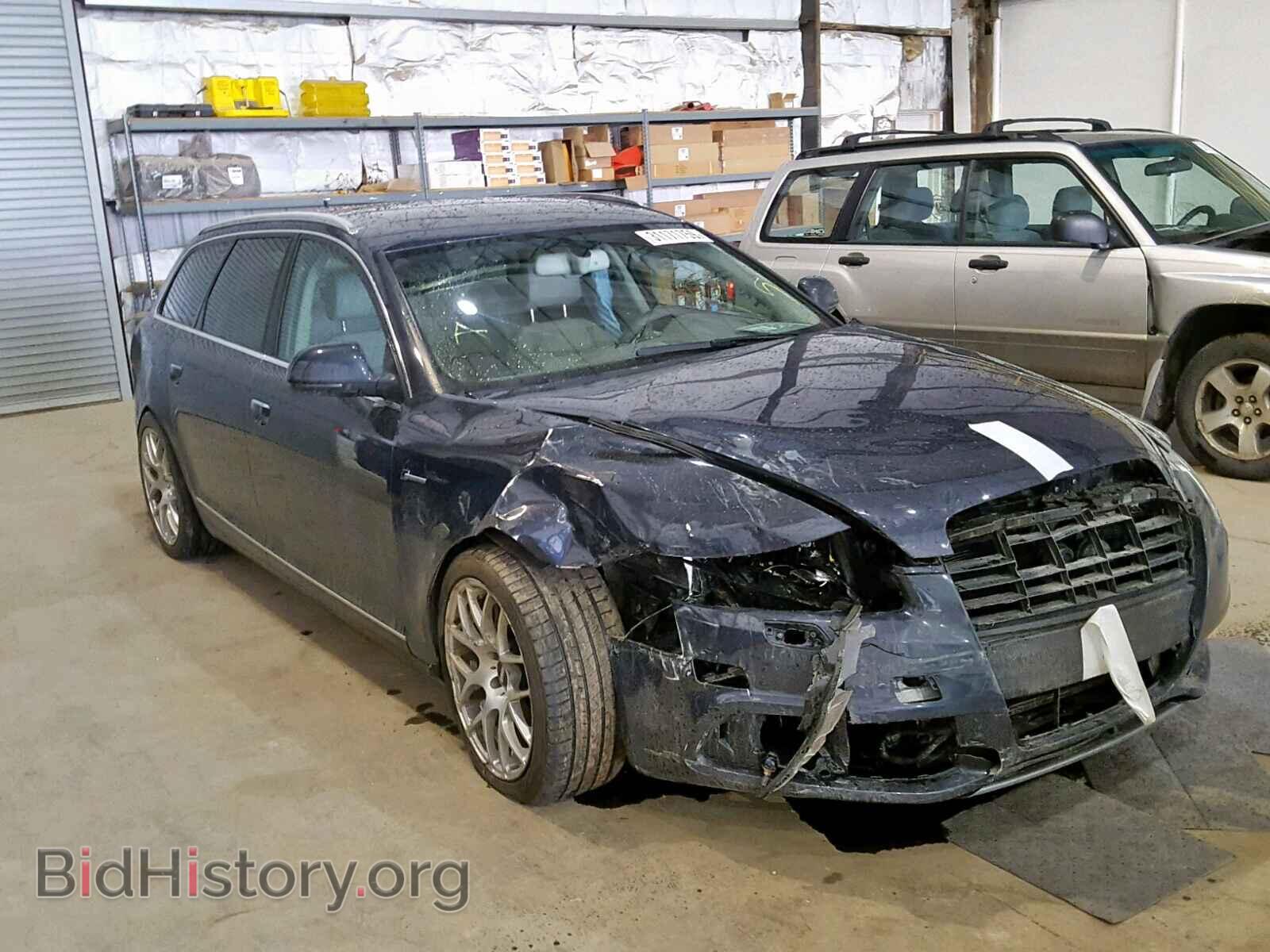 Photo WAUWGAFB7BN043340 - AUDI A6 2011