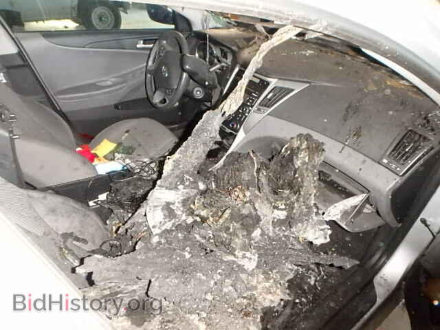 2012 HYUNDAI SONATA - VIN: 5NPEB4AC7CH327485 - Фото 5