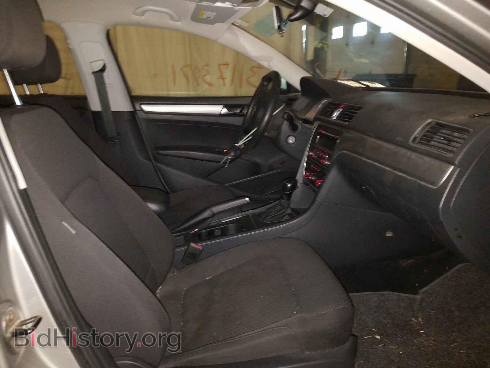 2013 VOLKSWAGEN PASSAT - VIN: 1VWAP7A30DC043689 - Photo 5