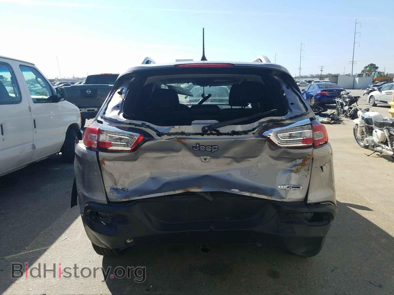 2018 JEEP CHEROKEE - VIN: 1C4PJLLB7JD587334 - Фото 9