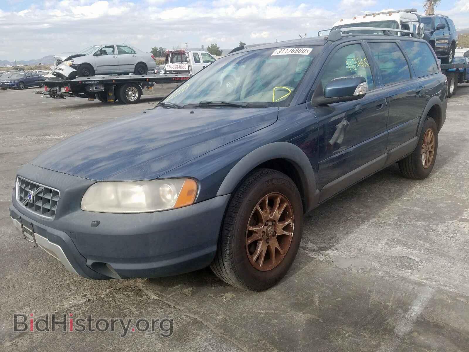 2007 VOLVO XC70 - VIN: YV4SZ592671275406 - Фото 2