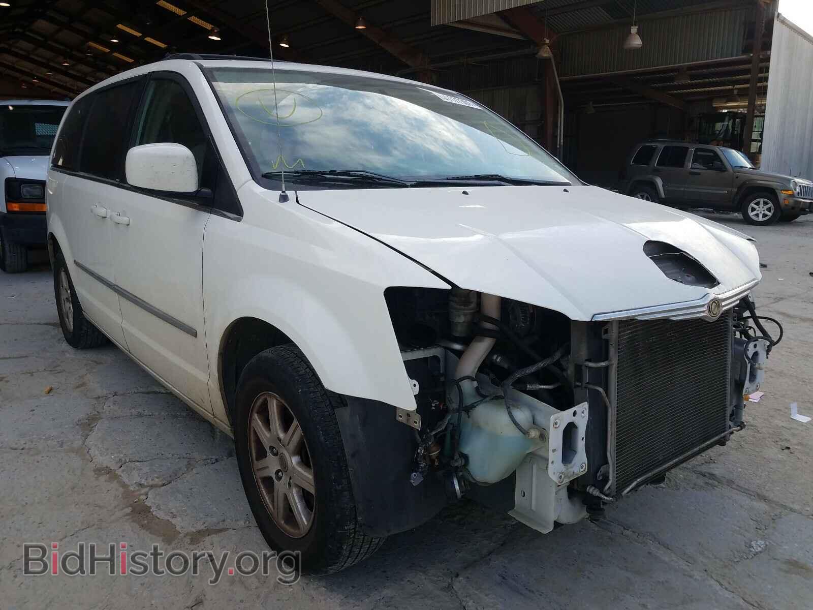Фотография 2A4RR5D17AR270907 - CHRYSLER MINIVAN 2010
