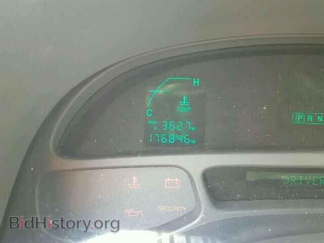 2000 CADILLAC DEVILLE - VIN: 1G6KD54Y1YU284661 - Photo 8