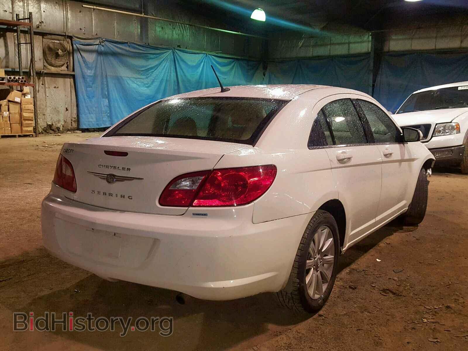 2010 CHRYSLER SEBRING - VIN: 1C3CC5FB6AN144915 - Photo 4