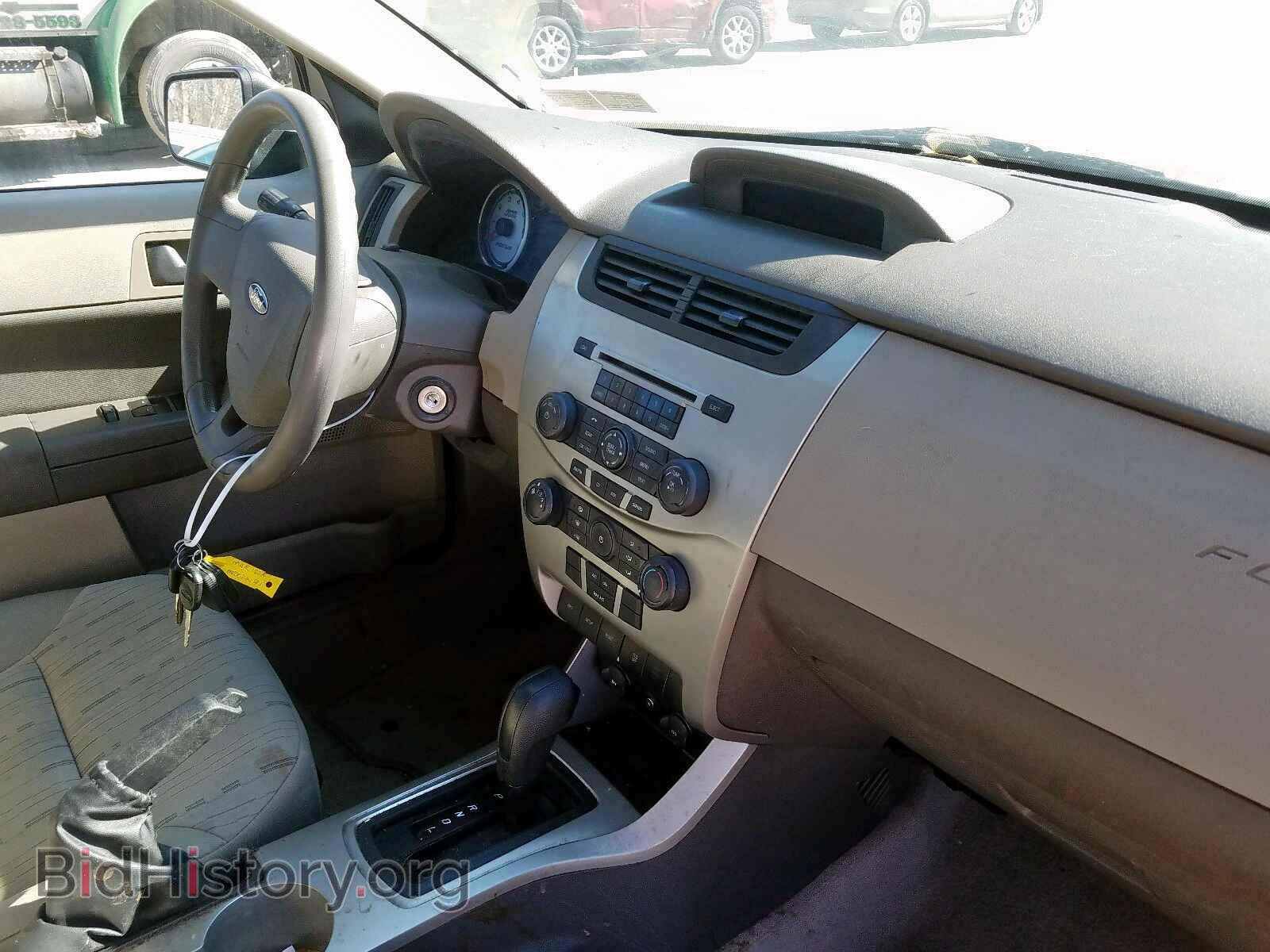 2008 FORD FOCUS - VIN: 1FAHP35N48W230076 - Фото 9