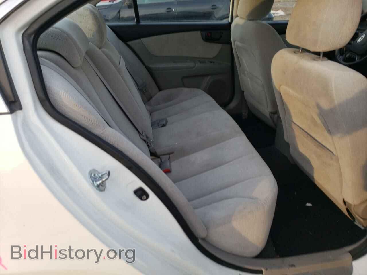 2008 KIA OPTIMA - VIN: KNAGE123785266186 - Photo 6