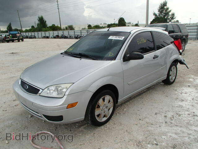 2006 FORD FOCUS - VIN: 1FAHP31N06W250151 - Фото 2