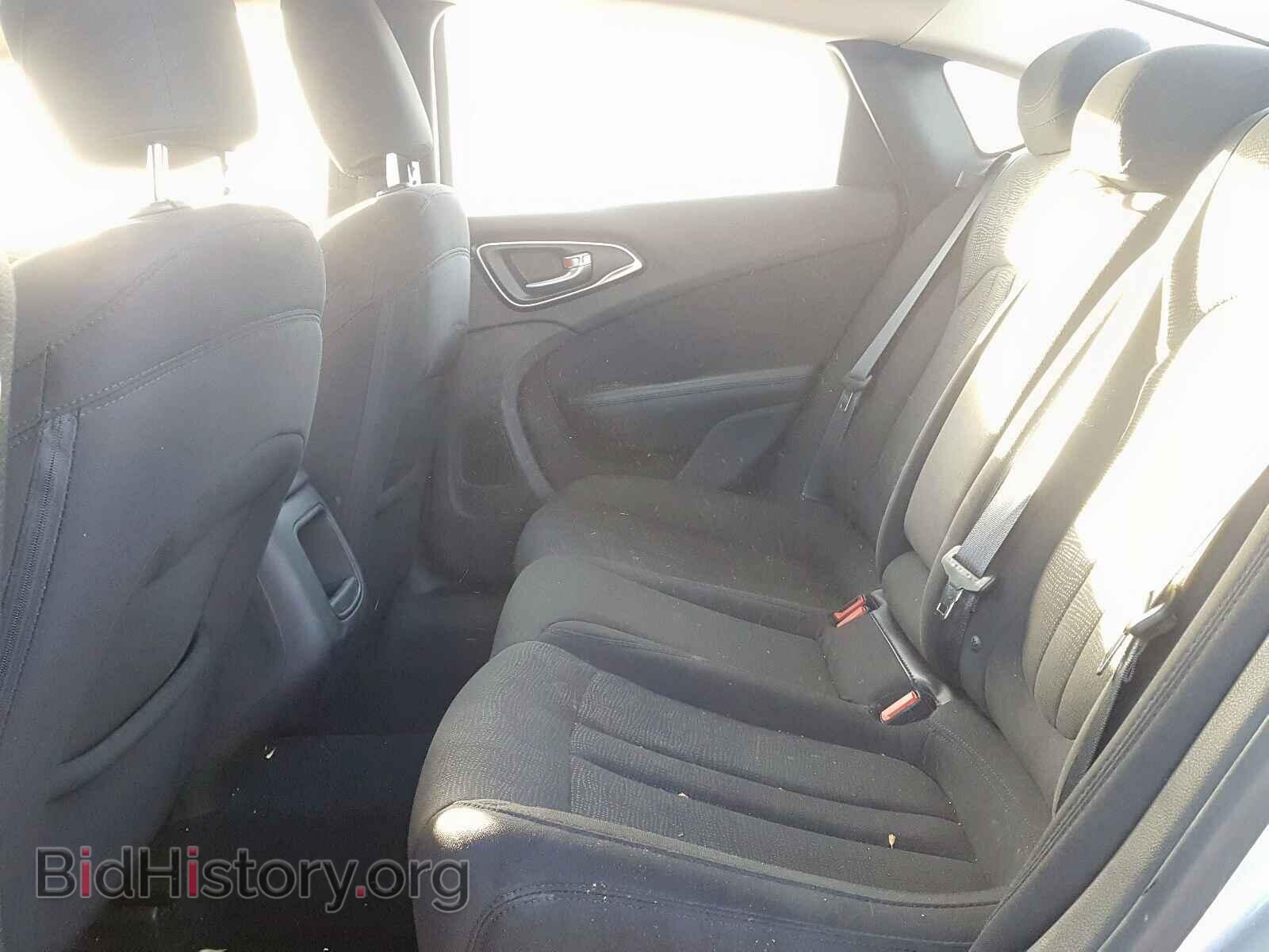 2015 CHRYSLER 200 - VIN: 1C3CCCAB4FN653632 - Фото 6