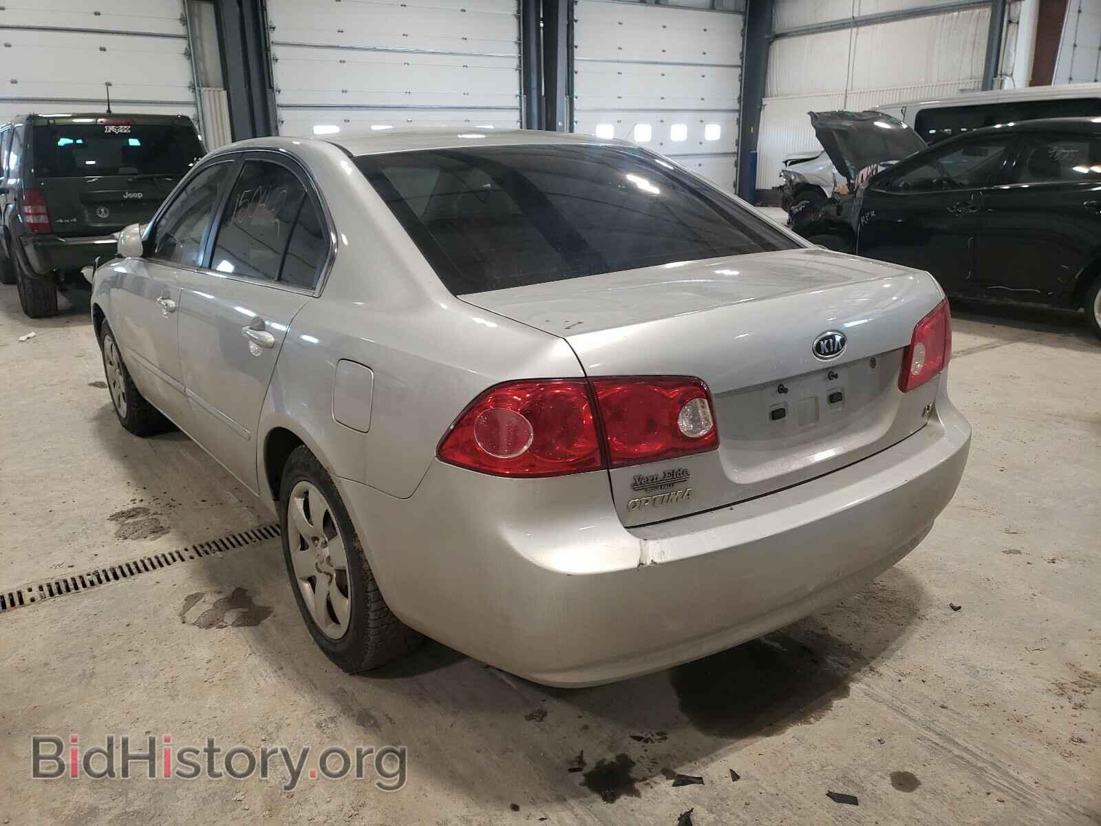 2008 KIA OPTIMA - VIN: KNAGE123285167341 - Фото 3