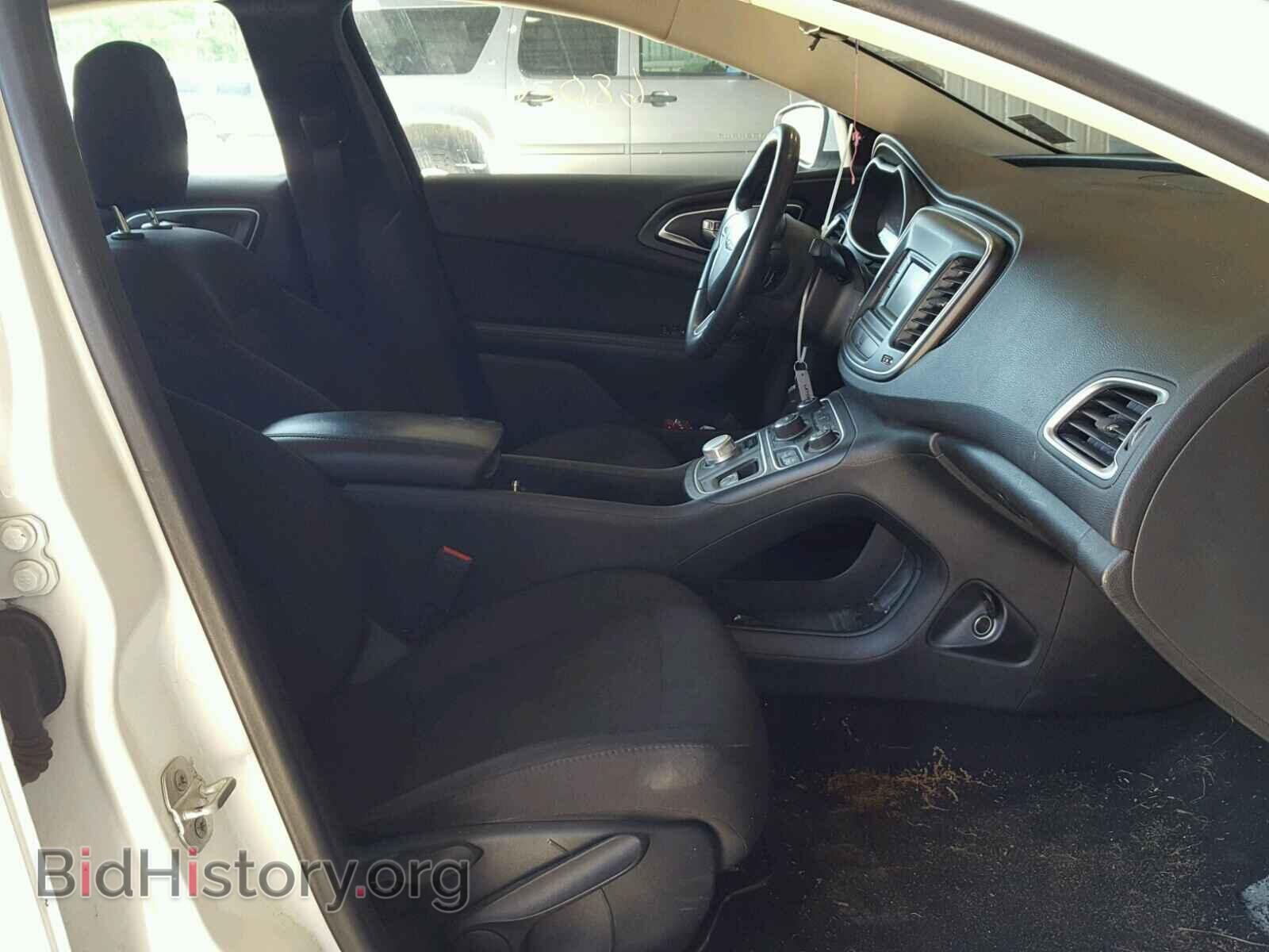 2015 CHRYSLER 200 - VIN: 1C3CCCAB0FN607778 - Фото 5