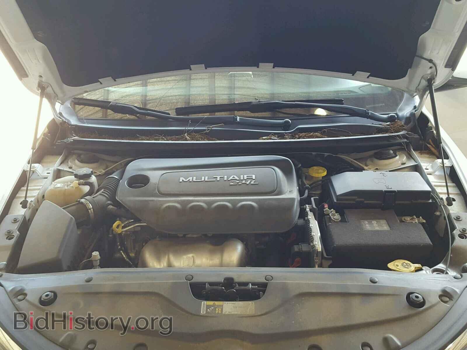 2015 CHRYSLER 200 - VIN: 1C3CCCAB0FN607778 - Фото 7