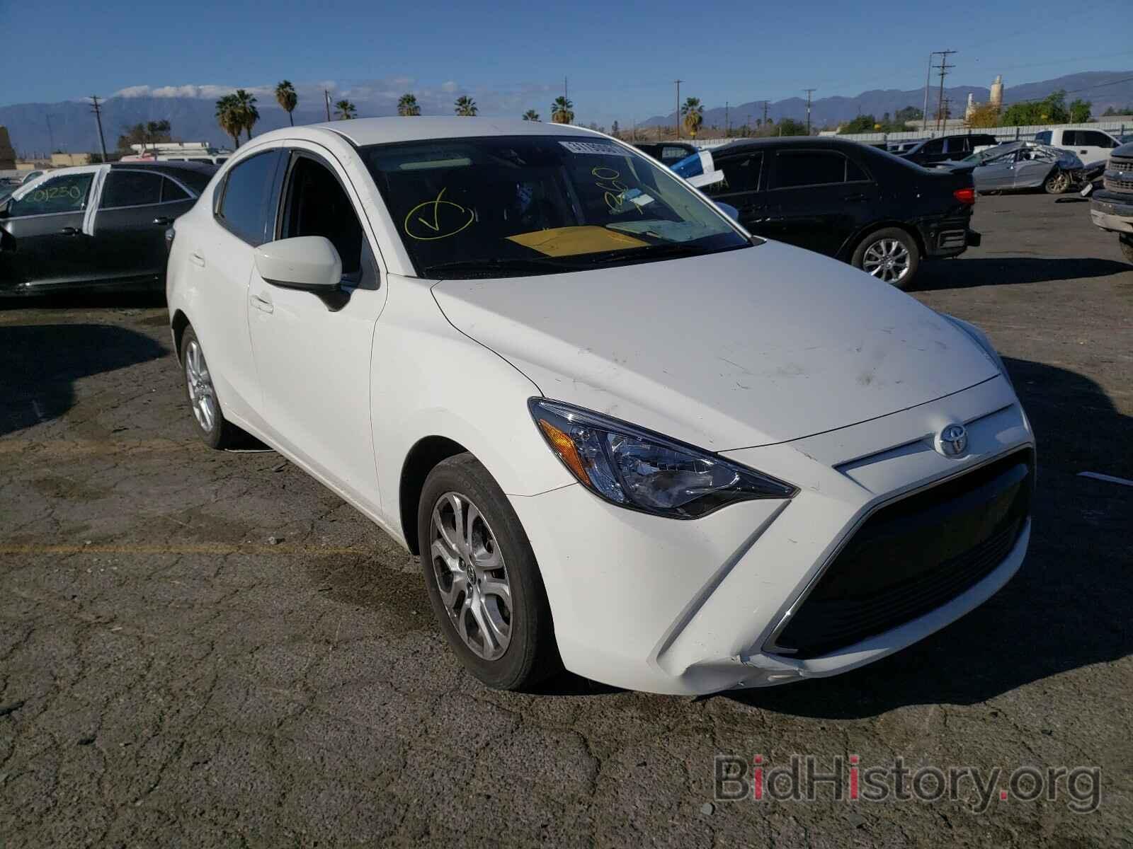 Photo 3MYDLBYV0HY184864 - TOYOTA YARIS 2017