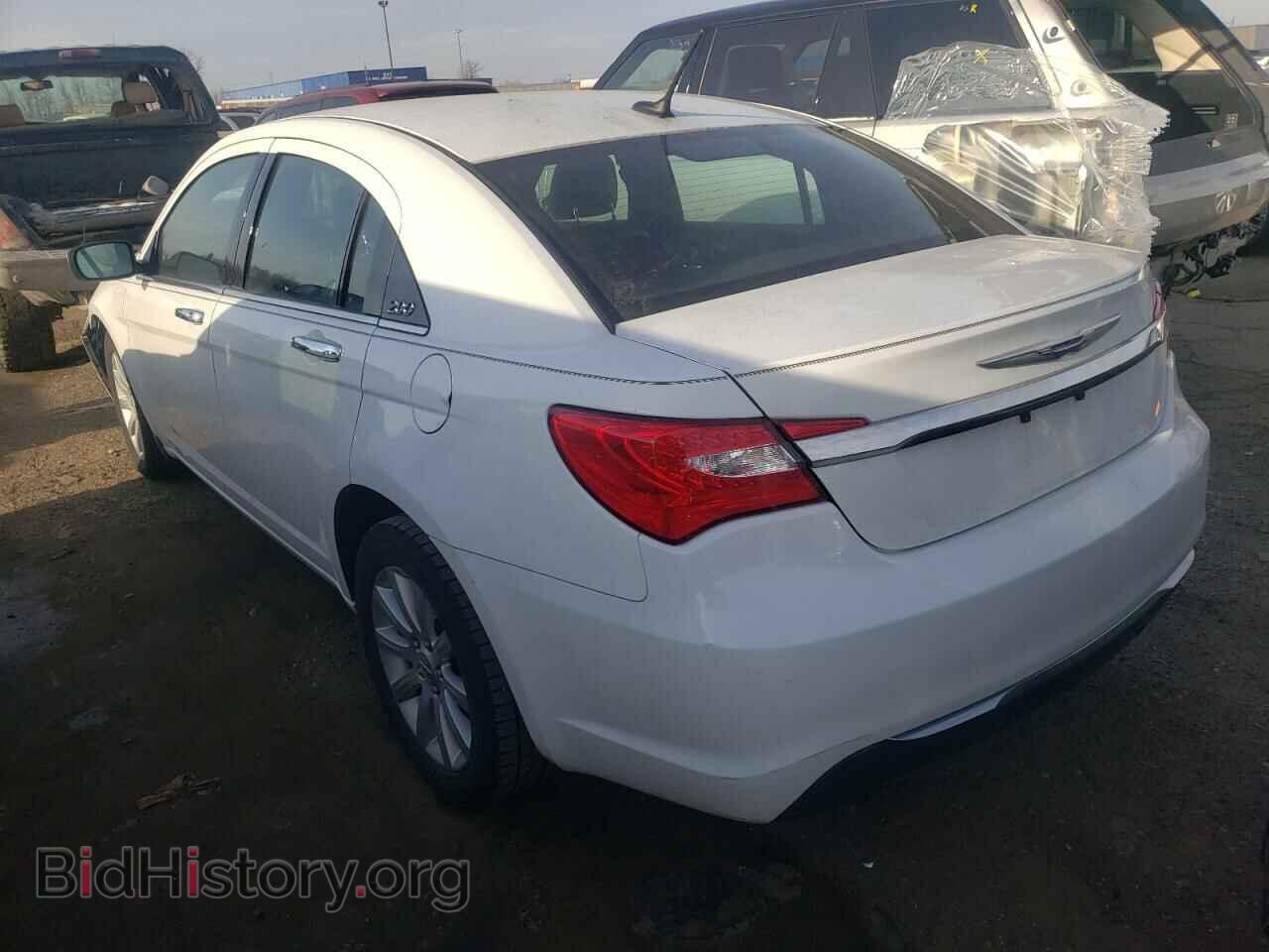2014 CHRYSLER 200 - VIN: 1C3CCBCG5EN172905 - Фото 3