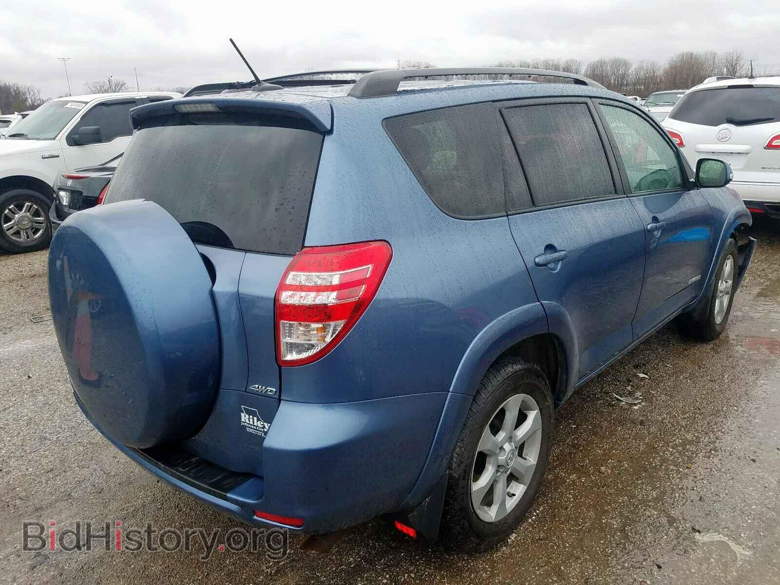 2011 TOYOTA RAV4 - VIN: 2T3DF4DV4BW094461 - Фото 4