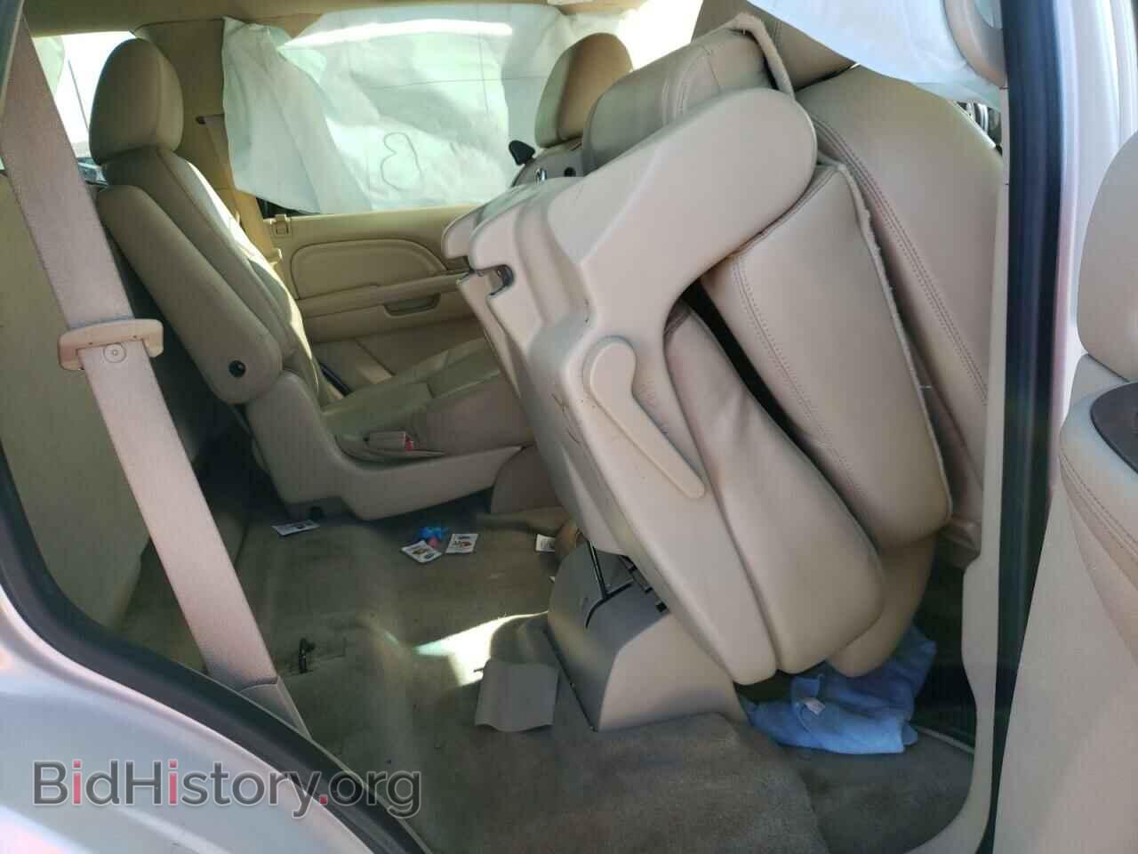 2011 CADILLAC ESCALADE - VIN: 1GYS3AEF9BR340730 - Фото 6
