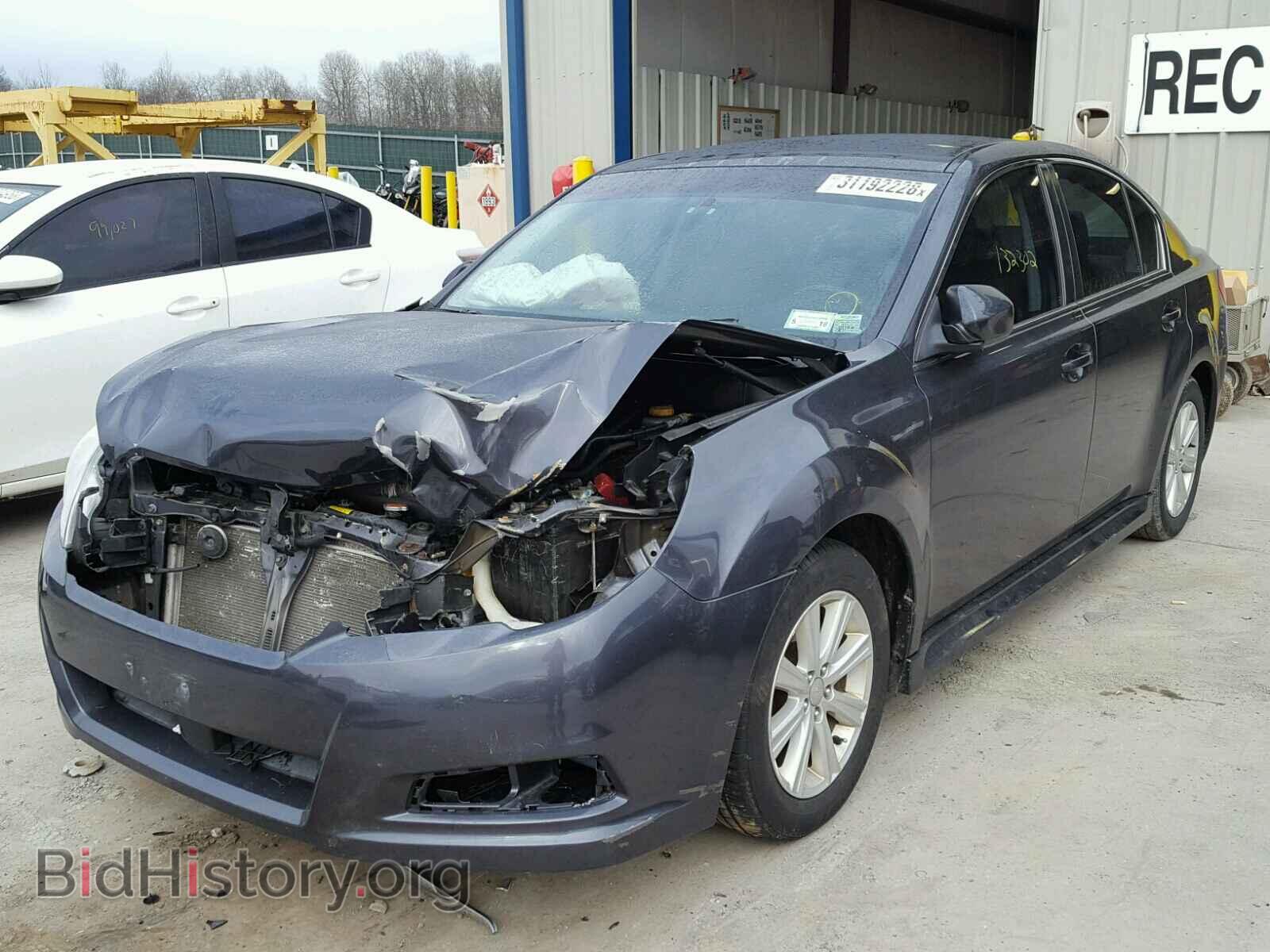 2011 SUBARU LEGACY - VIN: 4S3BMBC64B3249816 - Фото 2
