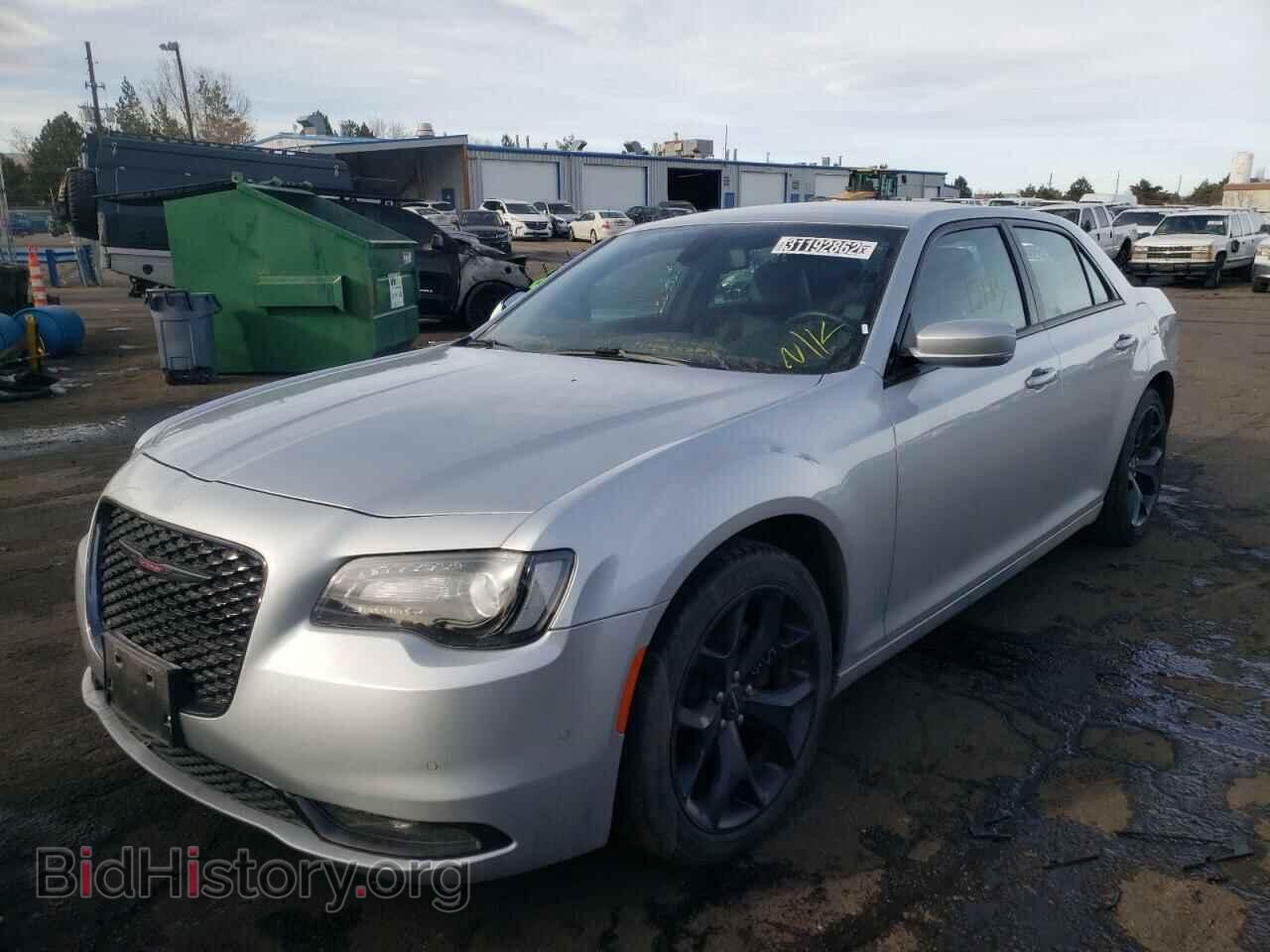 2021 CHRYSLER 300 - VIN: 2C3CCABG8MH545678 - Фото 2