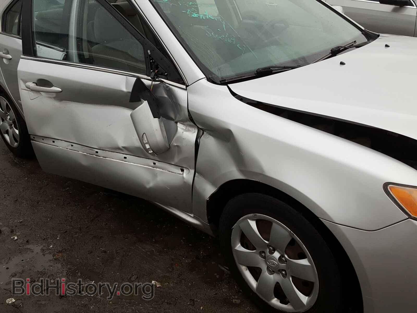 2009 KIA OPTIMA - VIN: KNAGE228695291972 - Фото 9