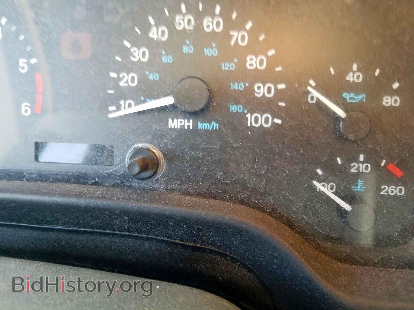 2000 JEEP WRANGLER - VIN: 1J4FA29P0YP751342 - Фото 8